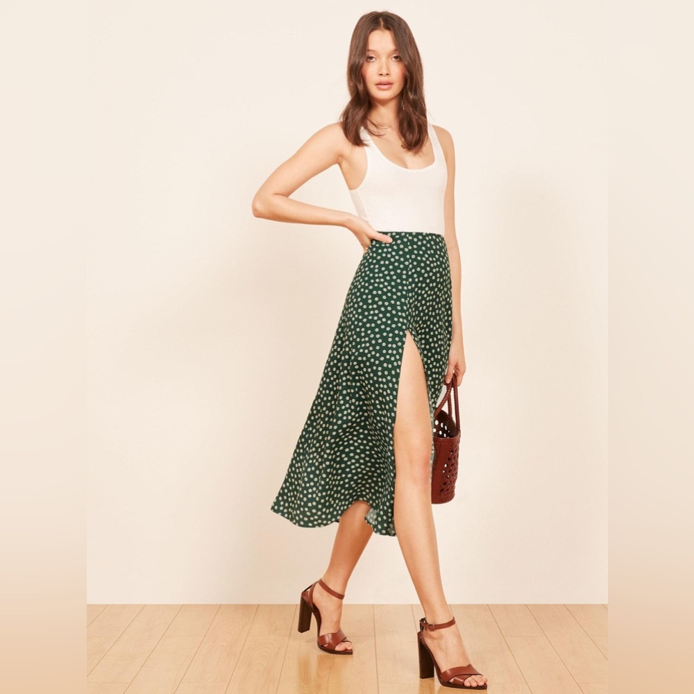 Reformation Zoe Midi Skirt Green with white daisy floral print size 0